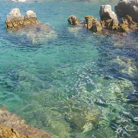 Sarande 19